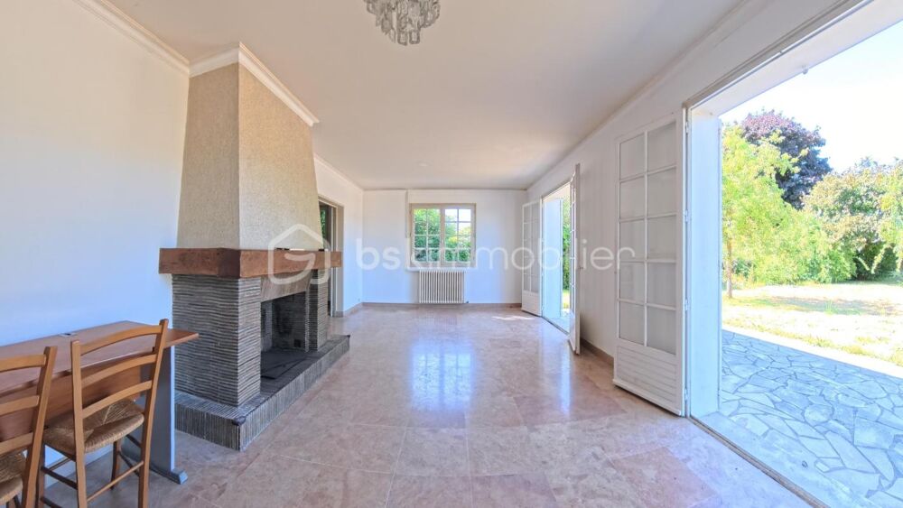 Vente Maison Maison familiale 7 pièces – Environ 130 m² – Grand jardin – Proche centre-ville Beaumont le roger