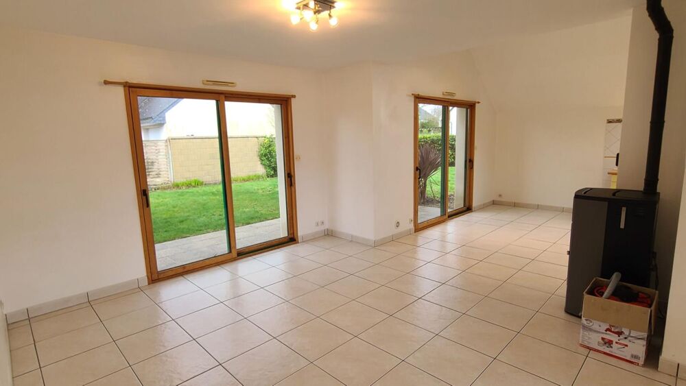 Maison Plougonven 5 pièce(s) 105 m2