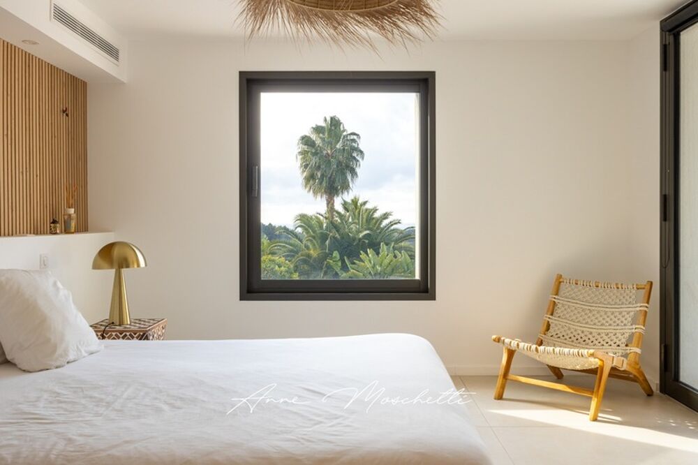 � vendre  Maison Saint-Cyr-sur-Mer (83270)