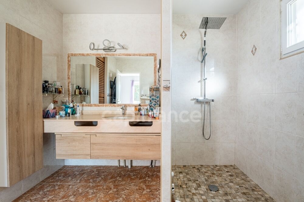 � vendre  Villa La Ciotat (13600)