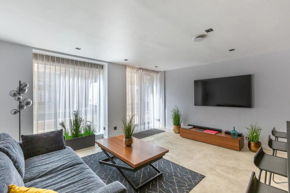Lofts darchitecte communicants avec espace spa haut de gamme 