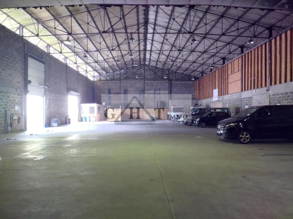  ENTREPOT 600M2 A LOUER GUIBEVILLE 