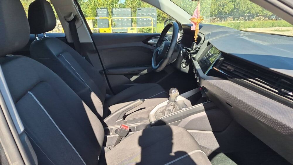 A1 1.0 TFSI 116 S-Tronic 7 Business - Automatique 2019 occasion 13430 Eyguieres