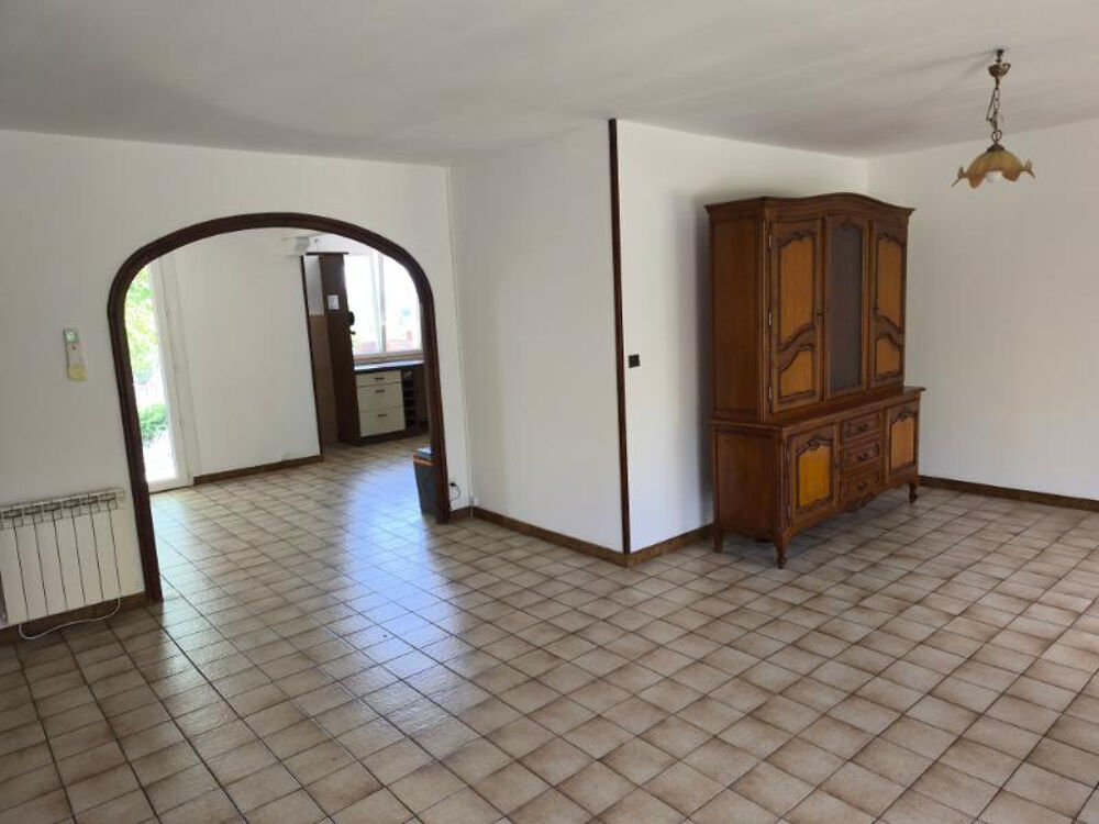 Vente Maison VILLA SUR SOUS SOL AVEC 2 TERRASSES ET JARDIN BURLATS Burlats