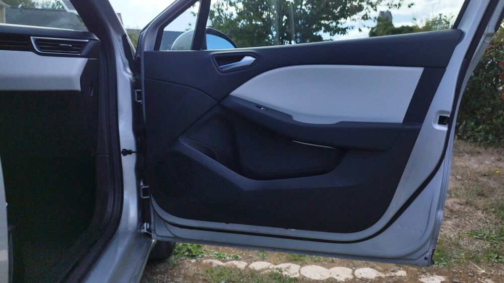 Clio V 1.0 TCe 100 GPL Intens 2021 occasion 44130 Blain