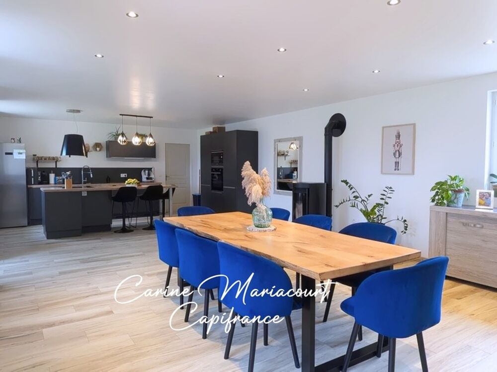 Vente Maison SUPERBE MAISON FAMILIALE RÉNOVÉE AVEC CHARME ET VOLUMES EXCEPTIONNELS / PROCHE DE SAINT MAIXENT L'ECOLE (79) Saint maixent l ecole