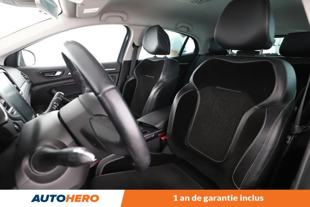 M&eacute;gane 1.6 dCi Energy Intens 130 ch 2018 occasion 92130 Issy-les-Moulineaux