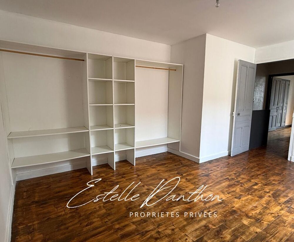 Maison avec appartement et grande dépendance aménageable