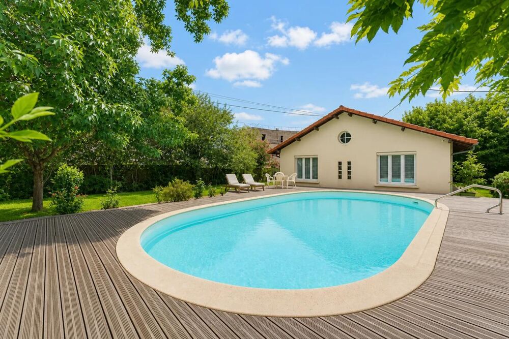 Vente Maison Maison Familiale Lumineuse de 155 m² à Bordeaux Caudéran Bordeaux