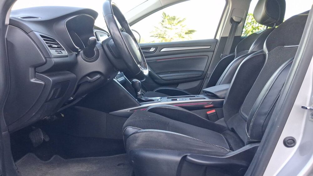 M&eacute;gane 1.2 TCe 130 EDC6 Intens 2016 occasion 35760 Saint Gregore