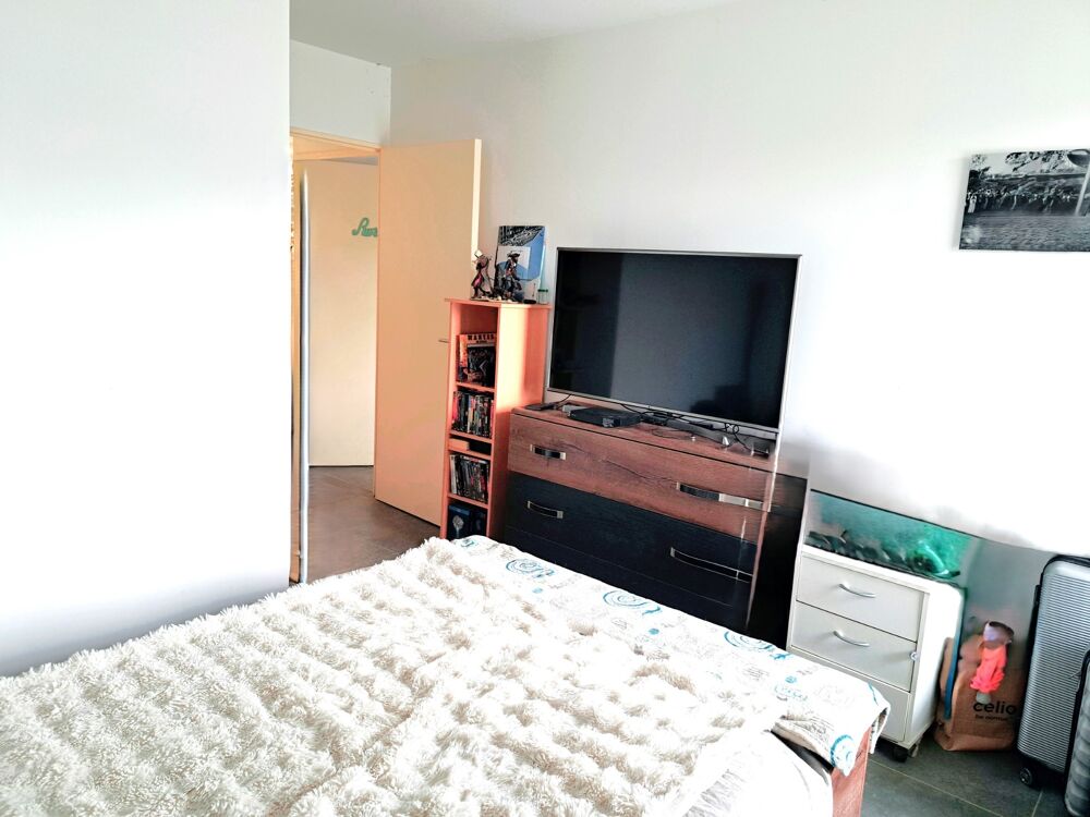Vente Appartement MARSEILLE Château Gombert - En Résidence sécurisée ,Appartement de type 3  + vaste terrasse et parking privé Marseille 13