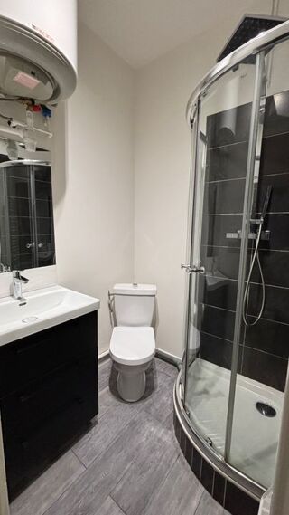  Appartement à louer 1 pièce 38 m²
