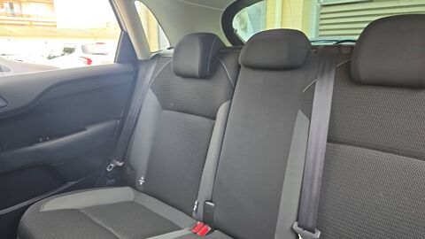 C4 1.2 PureTech 110 Feel 2016 occasion 83500 La Seyne Sur Mer