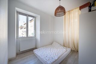  Appartement � vendre 6 pi�ces 95 m�