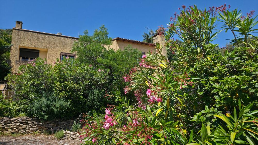 30400 VILLENEUVE LES AVIGNON, VILLA DE 163 M² AVEC 5 CHAMBRES SUR 743 M² SE TERRAIN CLOS