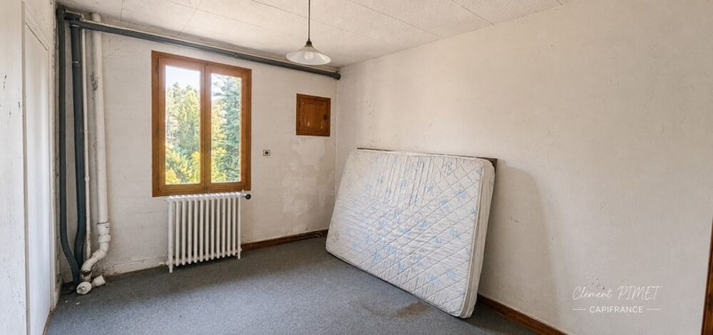 à vendre  Propriété/château Embrun (05200)