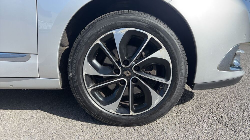 Sc&eacute;nic III 1.5 dCi 110 Energy Bose 2016 occasion 02500 Neuve Maison