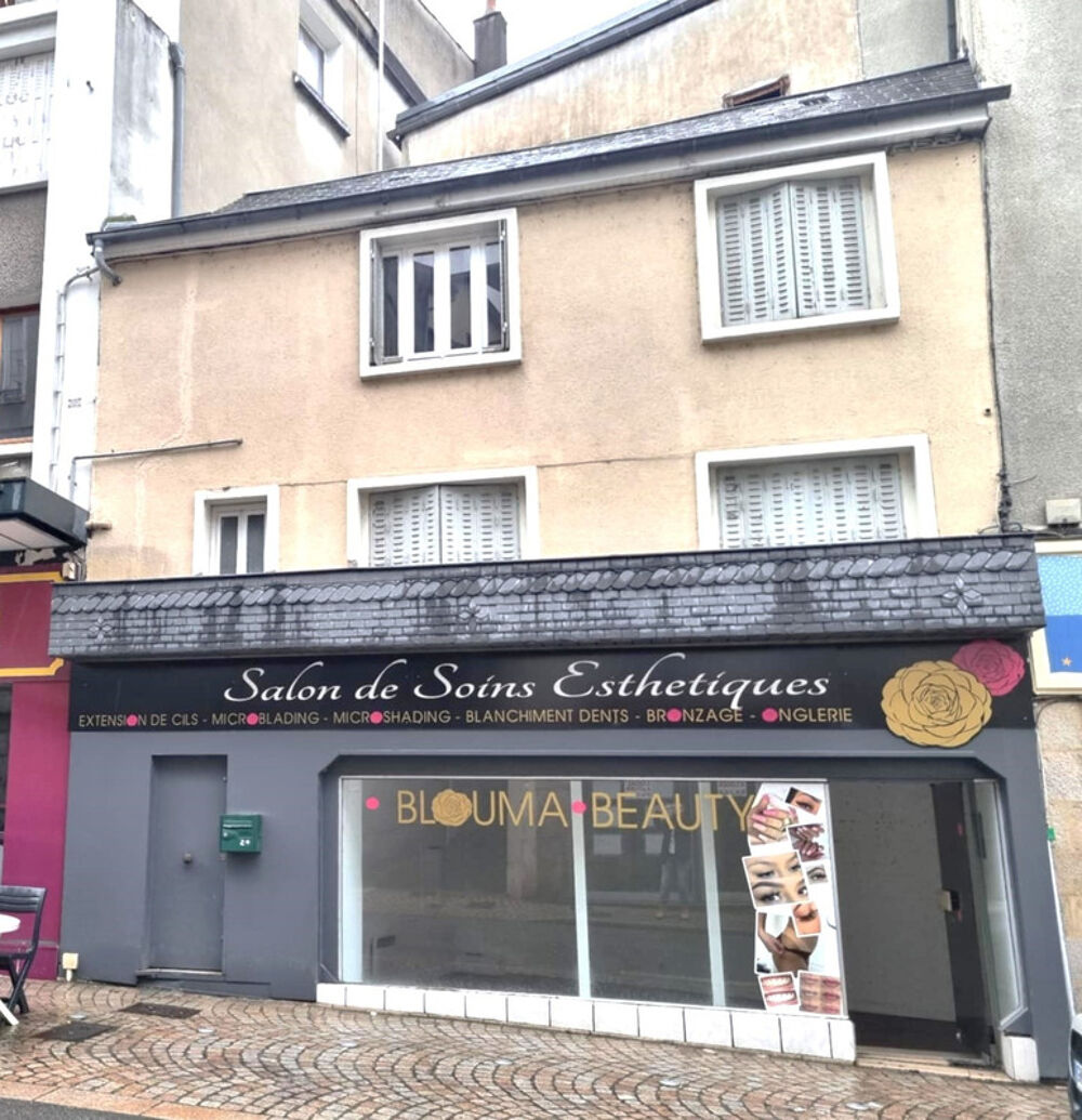 Tulle centre Petit appartement avec local commercial