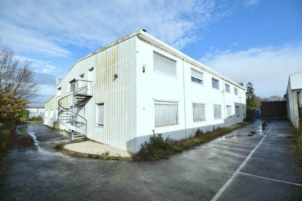   Local / Espace de vente / Bureau à vendre CARQUEFOU / NANTES Est (44) 