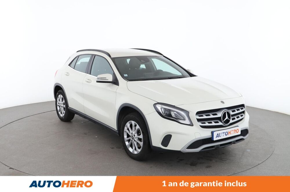Classe GLA 200 d Inspiration 7G-DCT 136 ch 2017 occasion 92130 Issy-les-Moulineaux