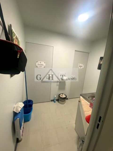 Entrep&ocirc;t Bureaux 170m&sup2; a vendre Bailly Romainvilliers 329000 77580 Bailly romainvilliers