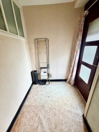  Immeuble à vendre 6 pièces 84 m²