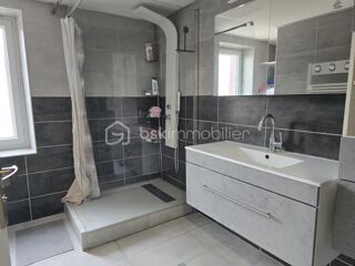  Immeuble à vendre 5 pièces 274 m²