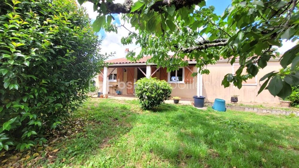 Charmant pavillon de plain-pied avec jardin  cadre calme aux portes dAngoulême