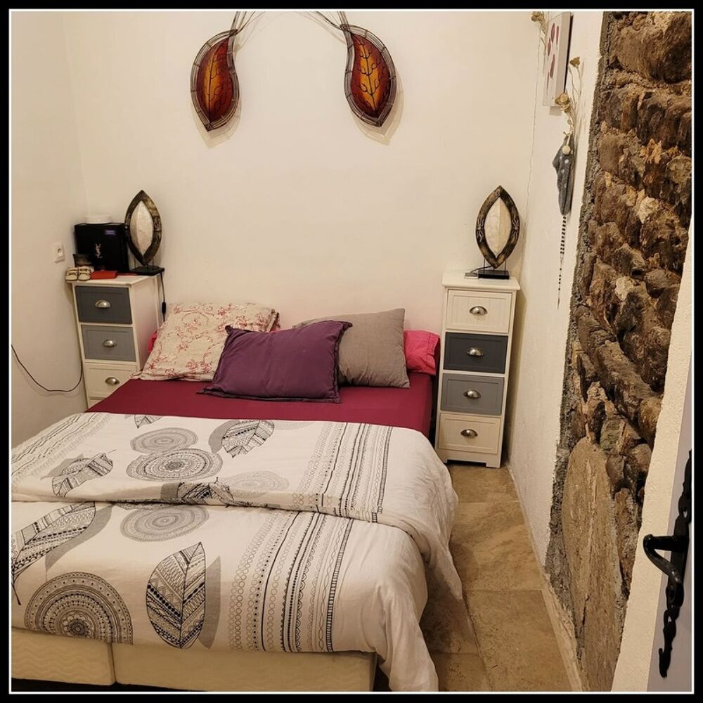 Dpt Var (83), à vendre FREJUS appartement T1 de 31,45 m²