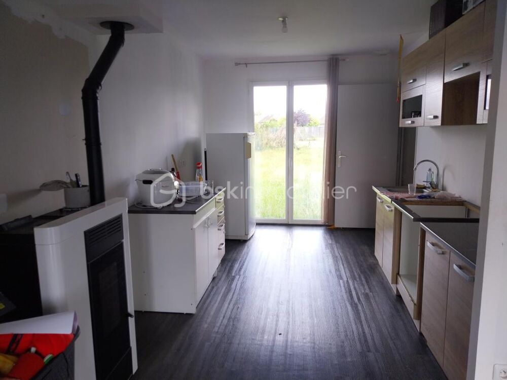Maison de 82 m2 avec 3 chambres - Terrain de 660 m2