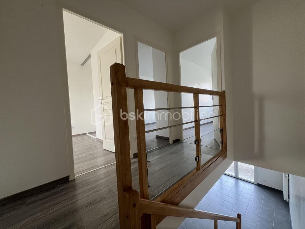 Vente Maison FLEURY-LES-AUBRAIS – Maison récente 2016 – 86,59 m² – 3 chambres – Jardin & 2 places de parking Fleury les aubrais