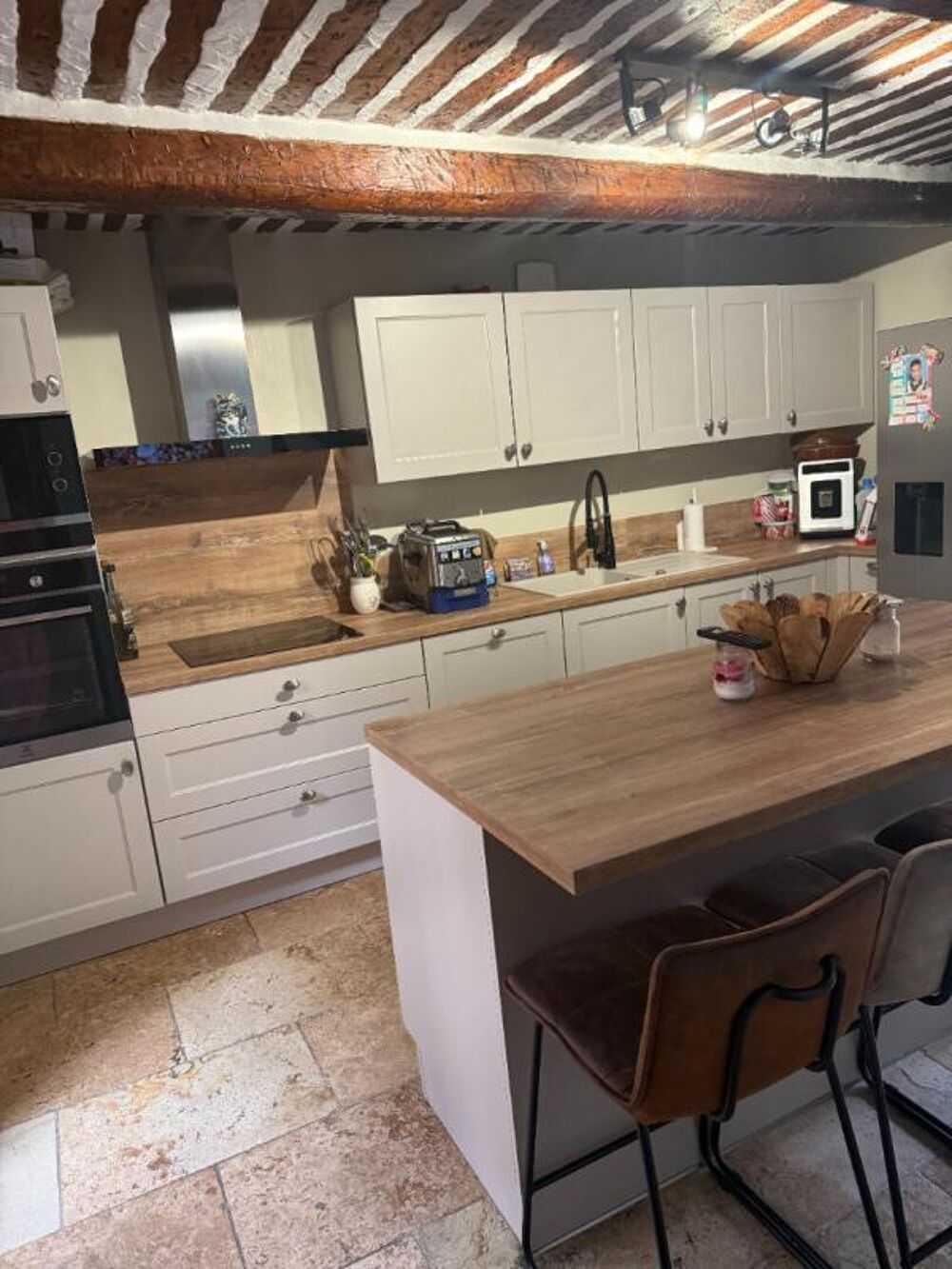 Maison Gordes 4 pièce(s) 130 m2 + Bassin provençal