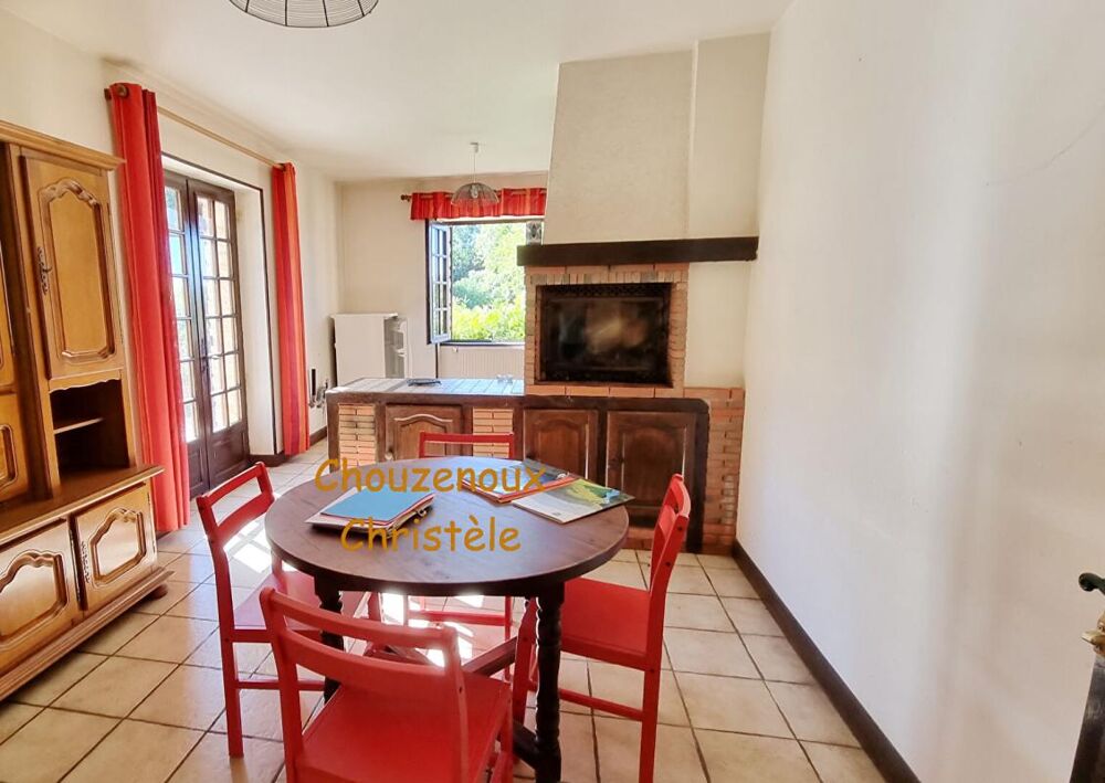 24330 Milhac d'Auberoche : maison Périgourdine