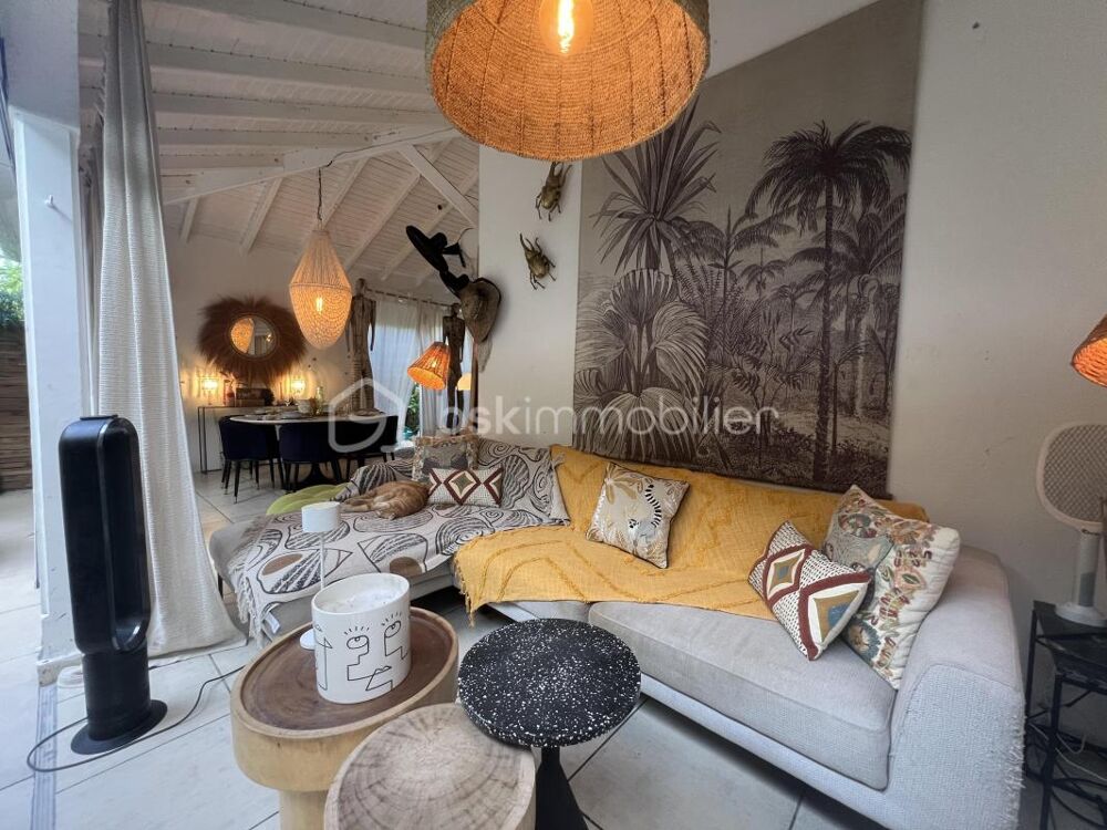 � vendre  Propri�t�/ch�teau Sainte-Anne (97180)