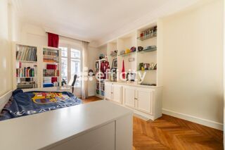 Appartement � vendre 6 pi�ces 150 m�