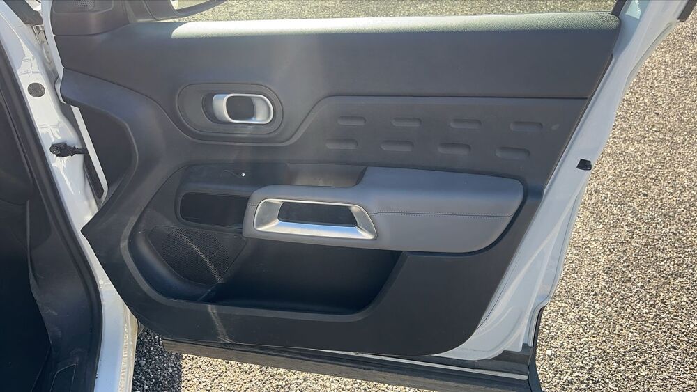 C5 aircross 1.6 PureTech 225 Hybride EAT8 Business 2021 occasion 11700 Fontcouverte