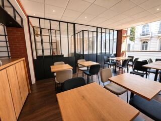  Immeuble à vendre 10 pièces 365 m²