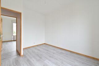  Appartement à louer 4 pièces 70 m²
