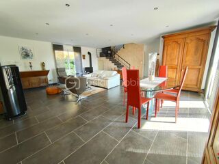  Villa � vendre 5 pi�ces 165 m�