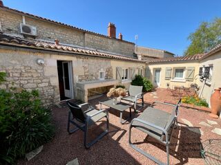  Maison à vendre 10 pièces 205 m²