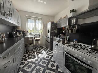  Appartement  vendre 4 pices 85 m