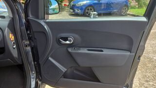 Dokker 1.2 TCe 115 Stepway 2018 occasion 97200 Fort De France