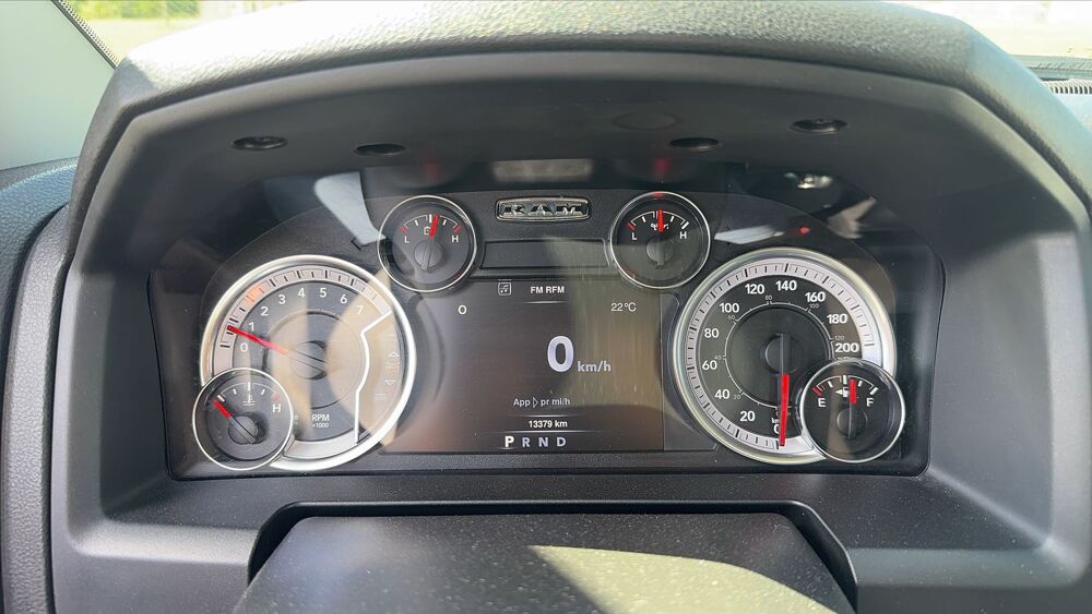 RAM 1500 IV 5.7 V8 HEMI 400 Base - Automatique 2022 occasion 38000 Grenoble