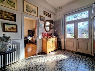  Maison � vendre 6 pi�ces 215 m�