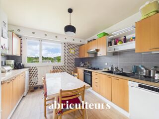  Appartement à vendre 6 pièces 137 m²