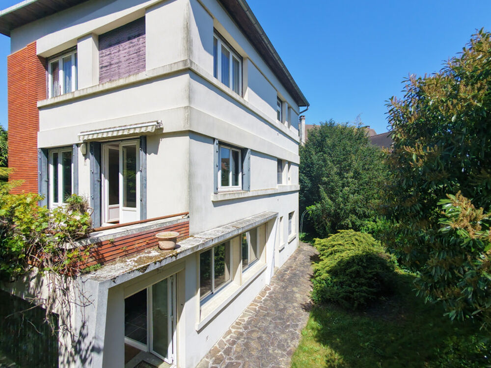 Dpt Hauts de Seine (92), À vendre : Maison familiale d'exception de 217 m2 (290 au sol)  Calme absolu, proche RER Robinson et V
