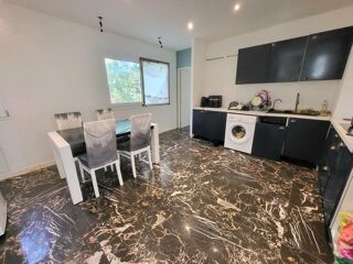  Maison � vendre 5 pi�ces 170 m�