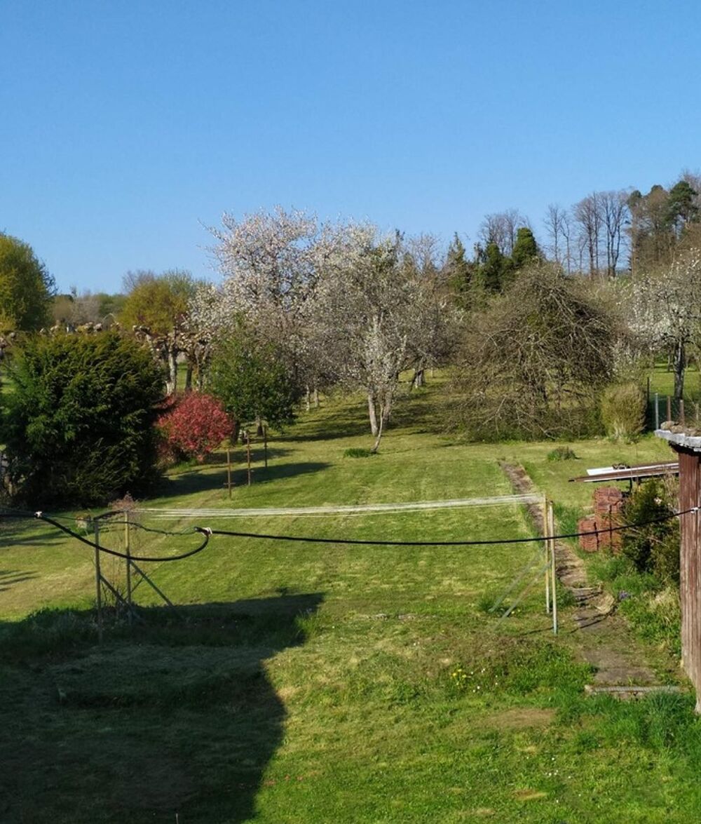 Maison de 200 m² - 7 pièces - DPE A