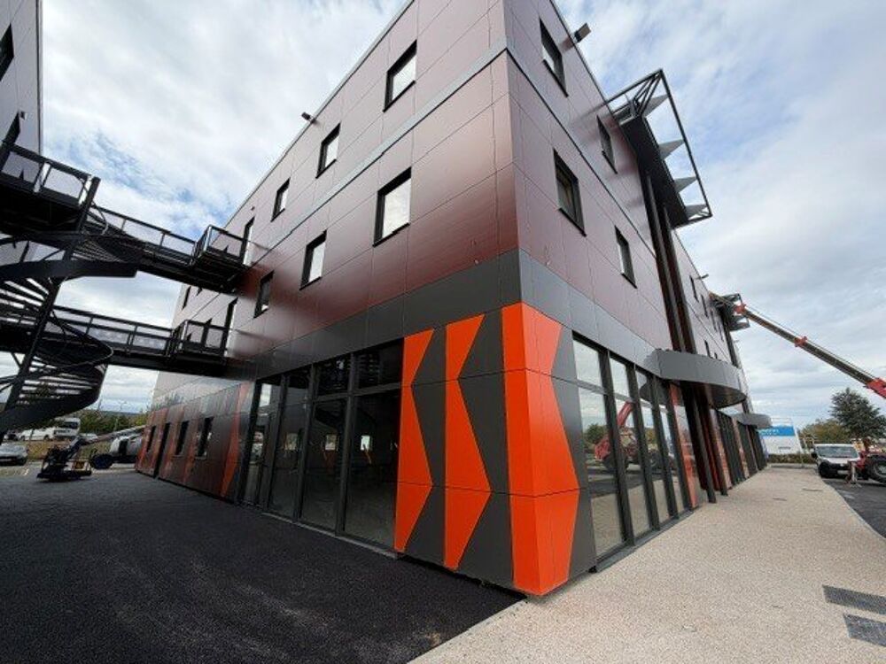   A vendre - Bureaux neufs - Chalon Nord Chatenoy le royal
