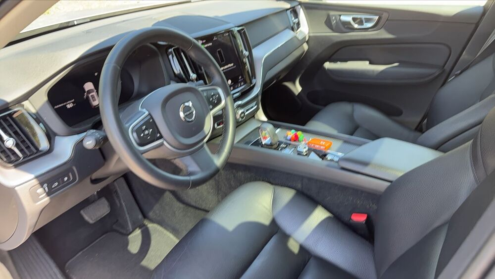 XC60 2.0 T6 340 Hybride BVA8 Inscription Business - Automatique T 2021 occasion 01220 Divonne Les Bains